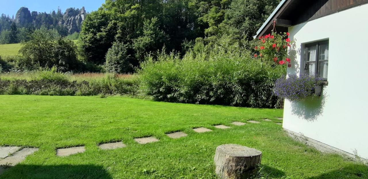 Chalupa U Studánky Adršpach Kültér fotó